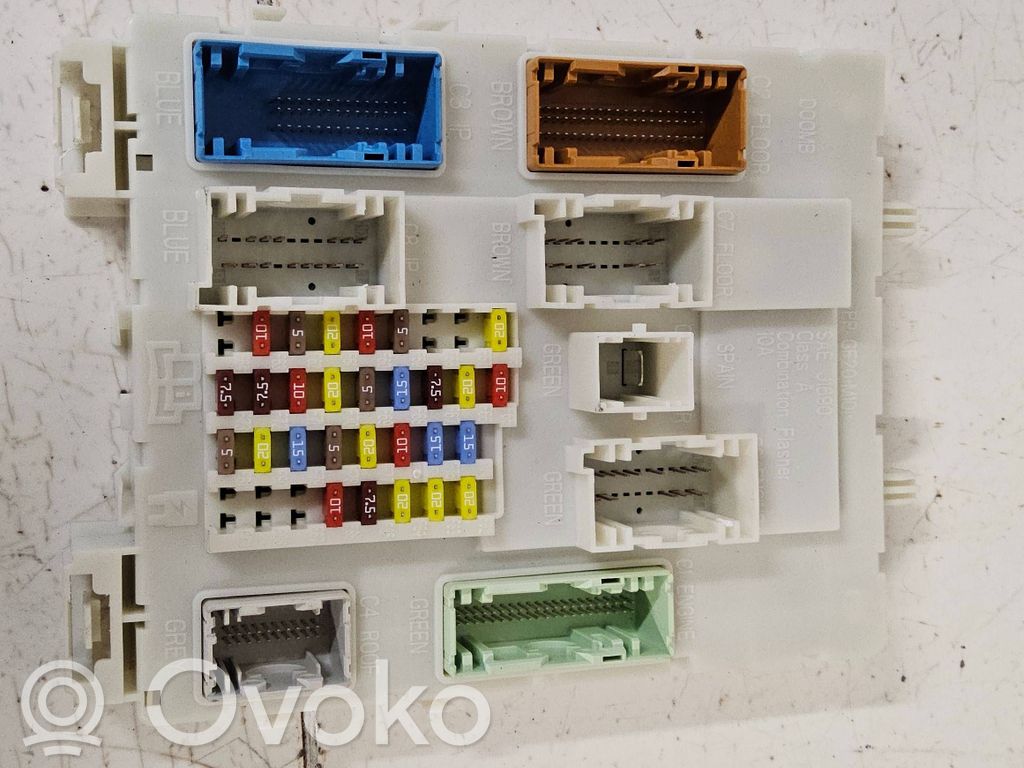 Ford C-MAX II Fuse module 