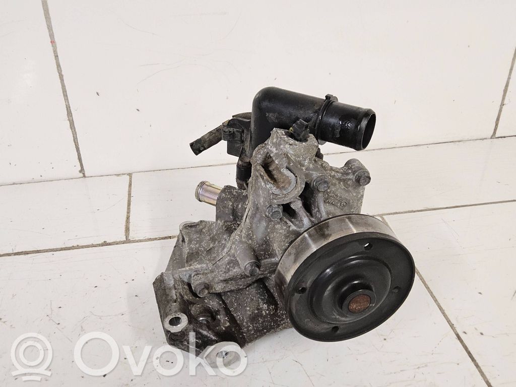 Vandens pompa   S14281