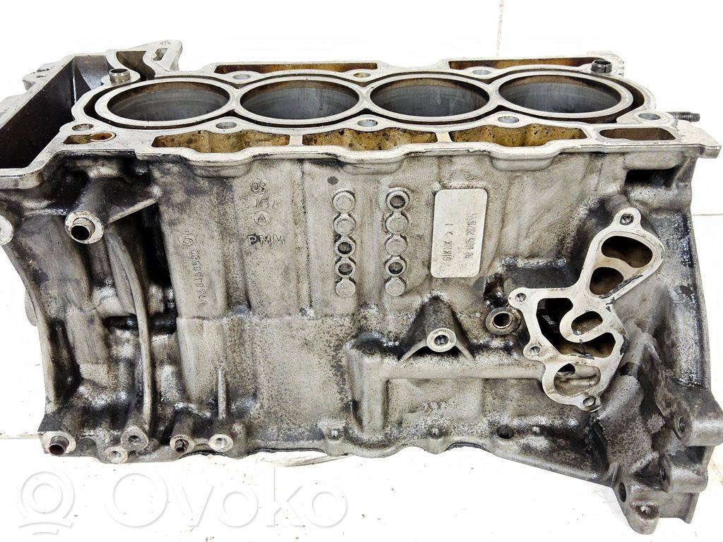 Peugeot 508 Engine block 