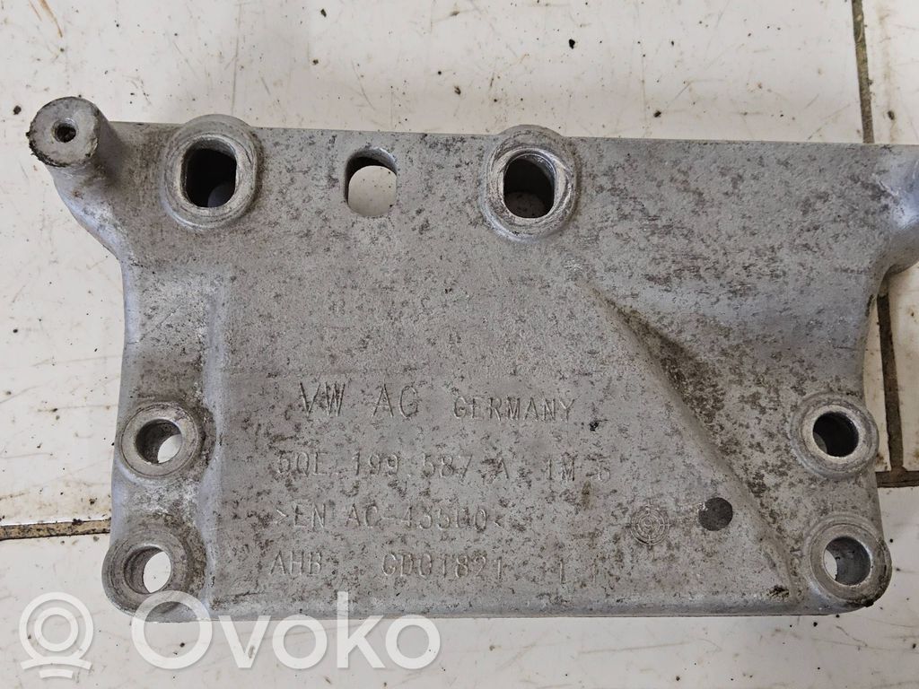 Engine mounting bracket   5QE199587A,CD01821,AC4350