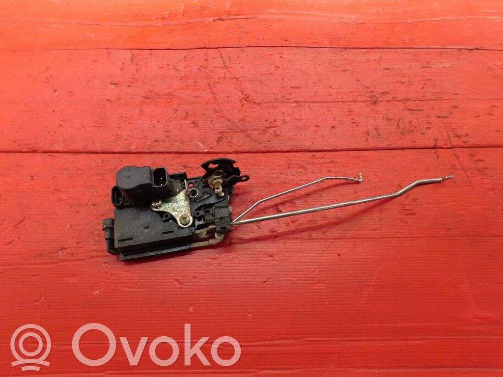 Etuoven lukko