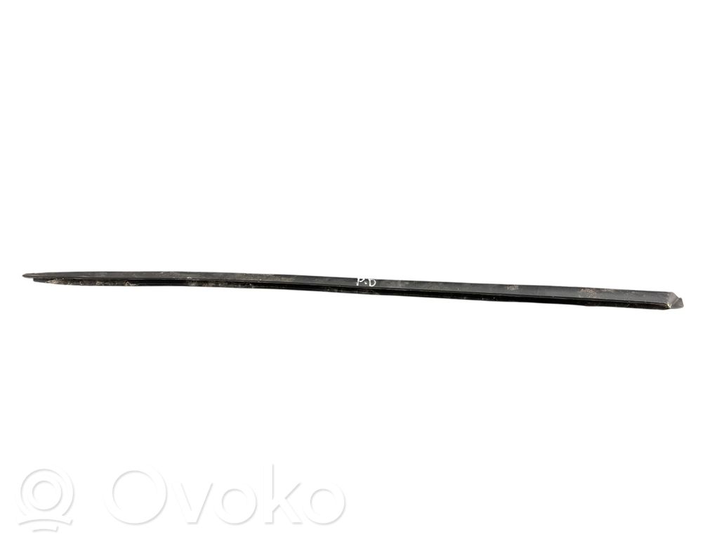 Audi A8 S8 D3 4E Moldura del parabrisas 
