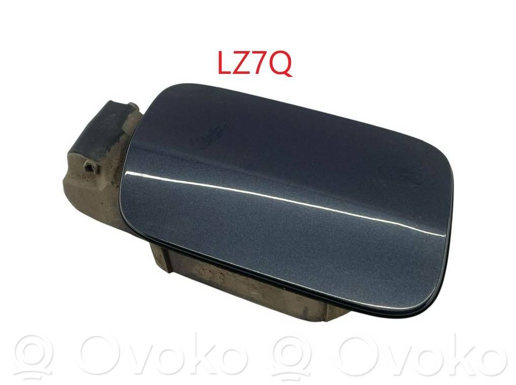 Audi A8 S8 D3 4E Fuel tank cap 