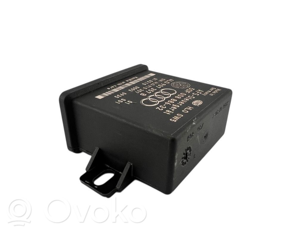 Audi A6 S6 C6 4F Light module LCM 