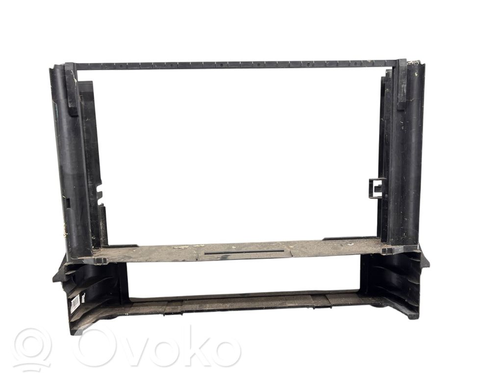 Radiator trim   2248481,22793115