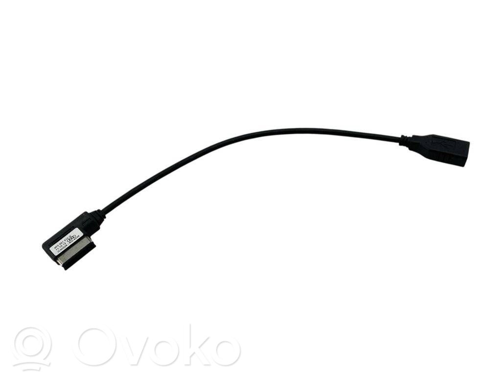 Audi A5 Sportback 8TA Разъем USB 
