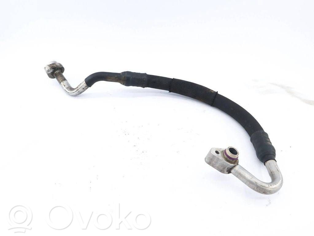 Audi A8 S8 D3 4E Ilmastointilaitteen putki (A/C) 