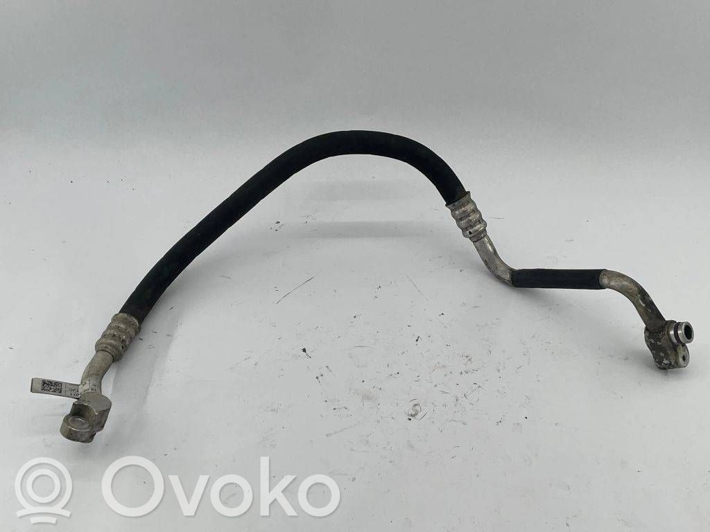 Audi A4 S4 B8 8K Ilmastointilaitteen putki (A/C) 