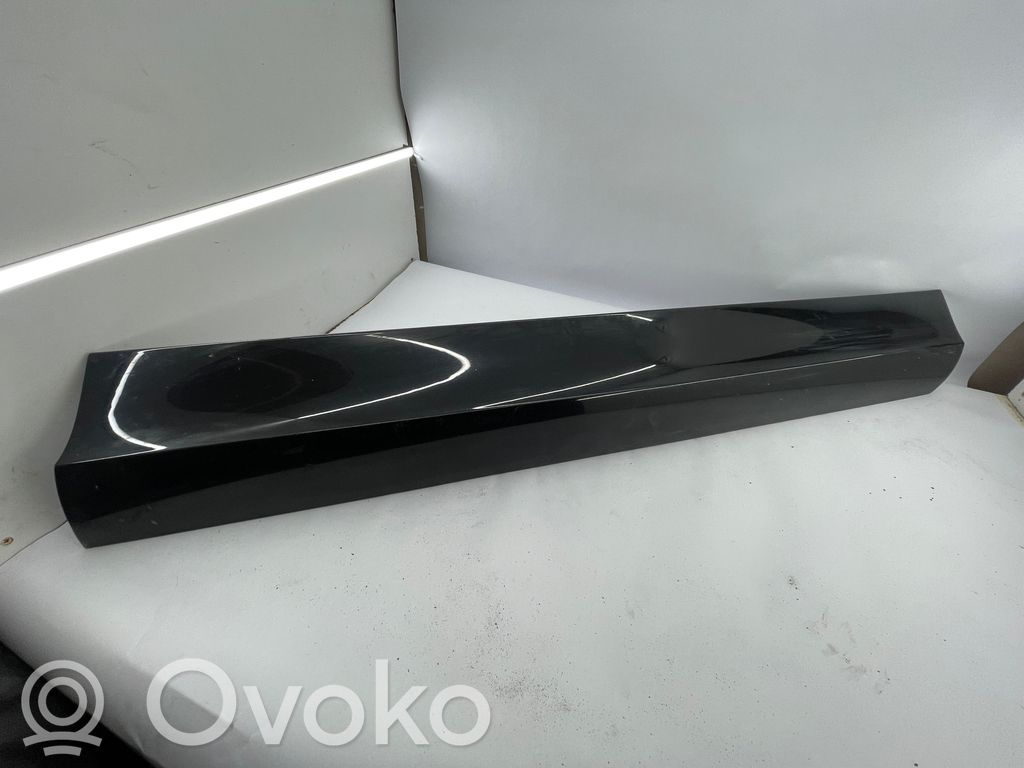 Audi Q7 4L Listwa drzwi przednich 