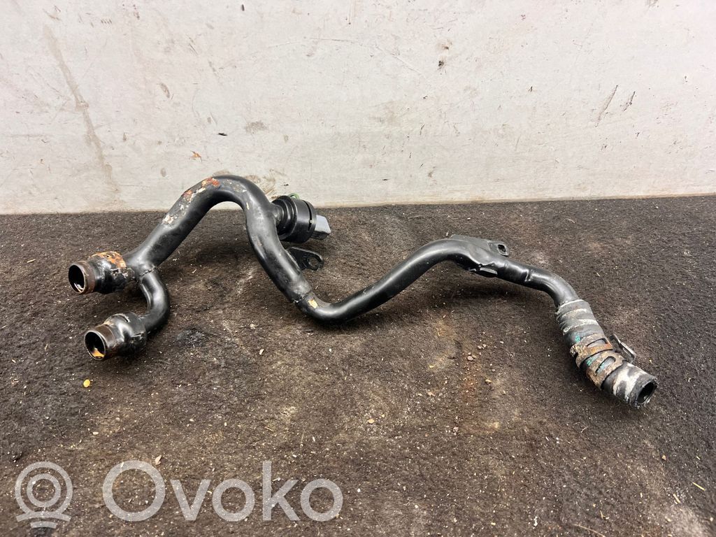 Audi A6 S6 C6 4F Engine coolant pipe/hose 