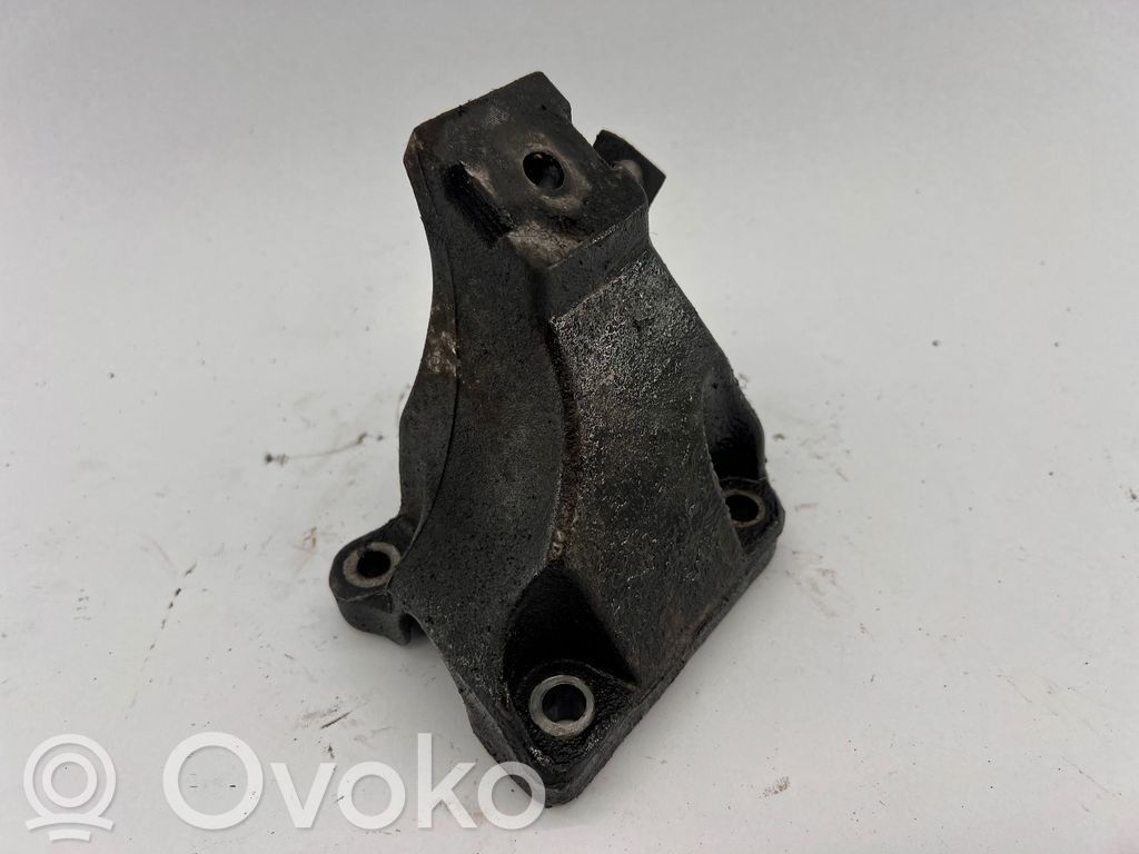 Audi A6 S6 C6 4F Engine mounting bracket 