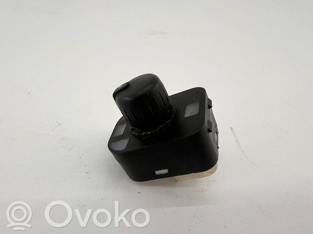 Audi A6 S6 C6 4F Sivupeilin kytkin 