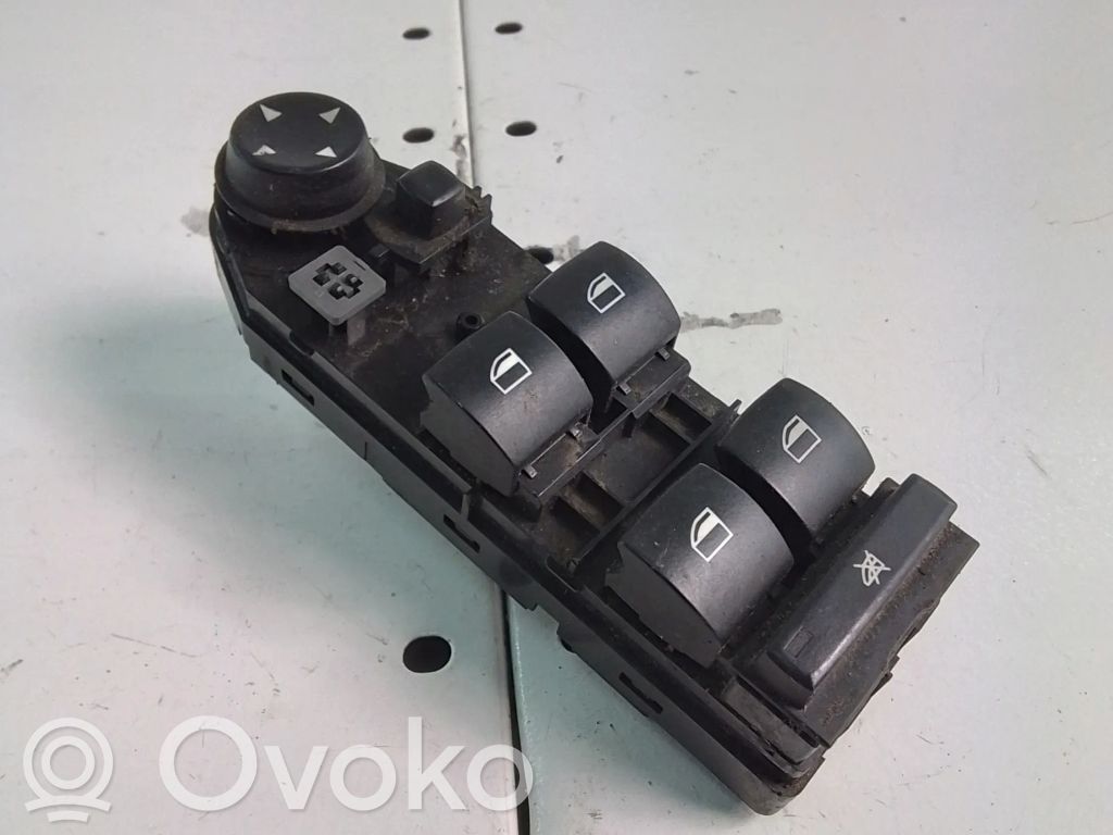 BMW 5 E60 E61 Electric window control switch 