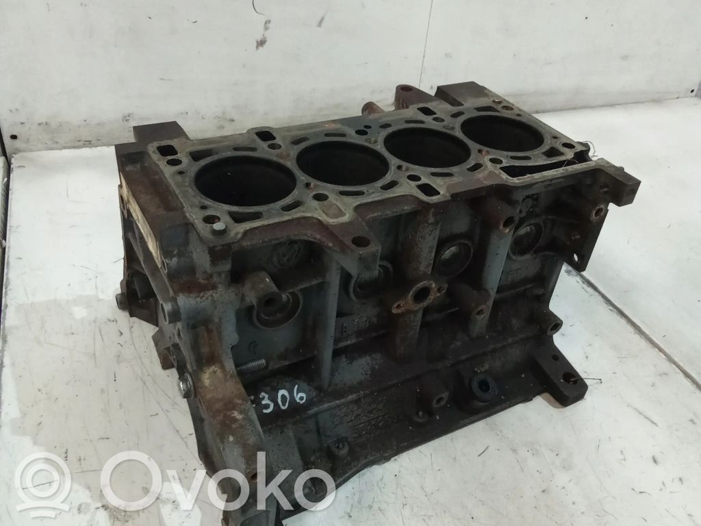 Opel Combo D Engine block 