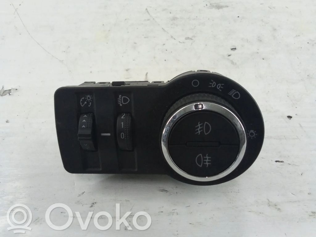 Opel Karl Light switch 