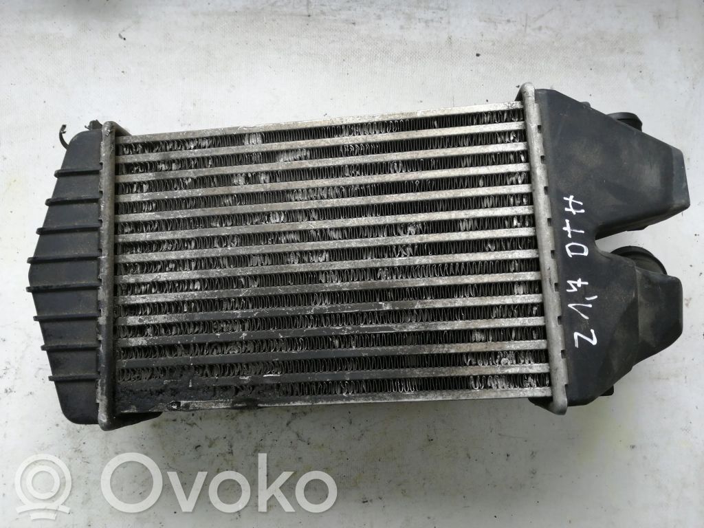 Opel Zafira B Interkūlerio radiatorius 