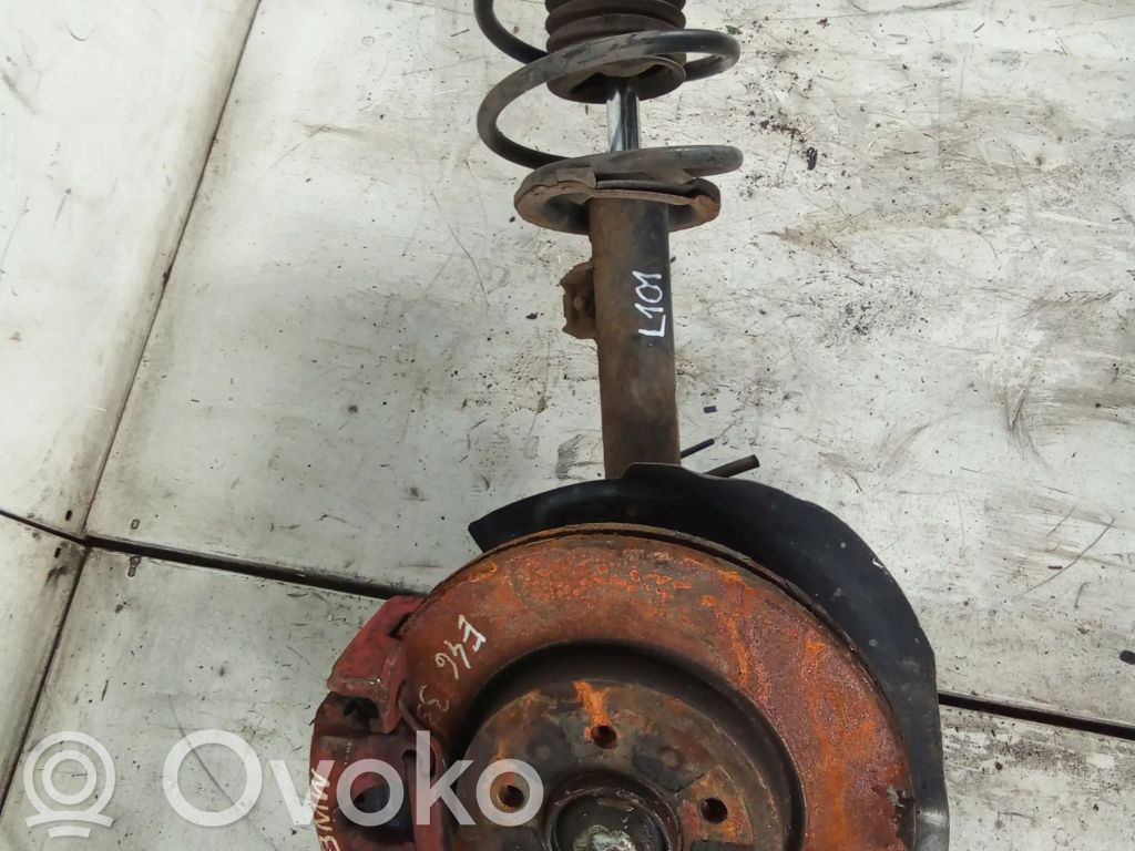 BMW 3 E46 Front wheel hub spindle knuckle 