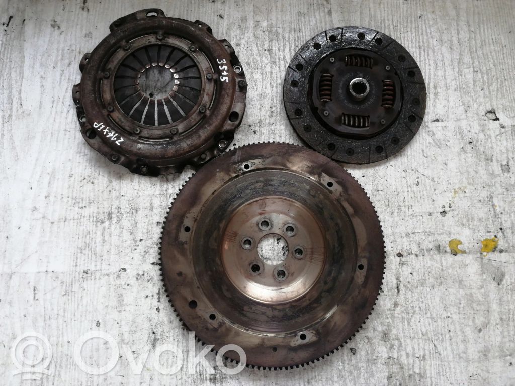 Opel Corsa D Sankabos komplektas 