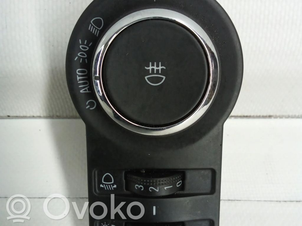 Opel Insignia A Light switch 