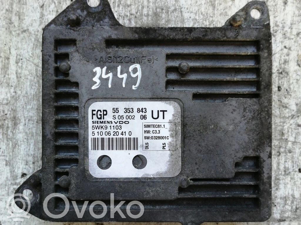 Opel Zafira B Engine control unit/module 
