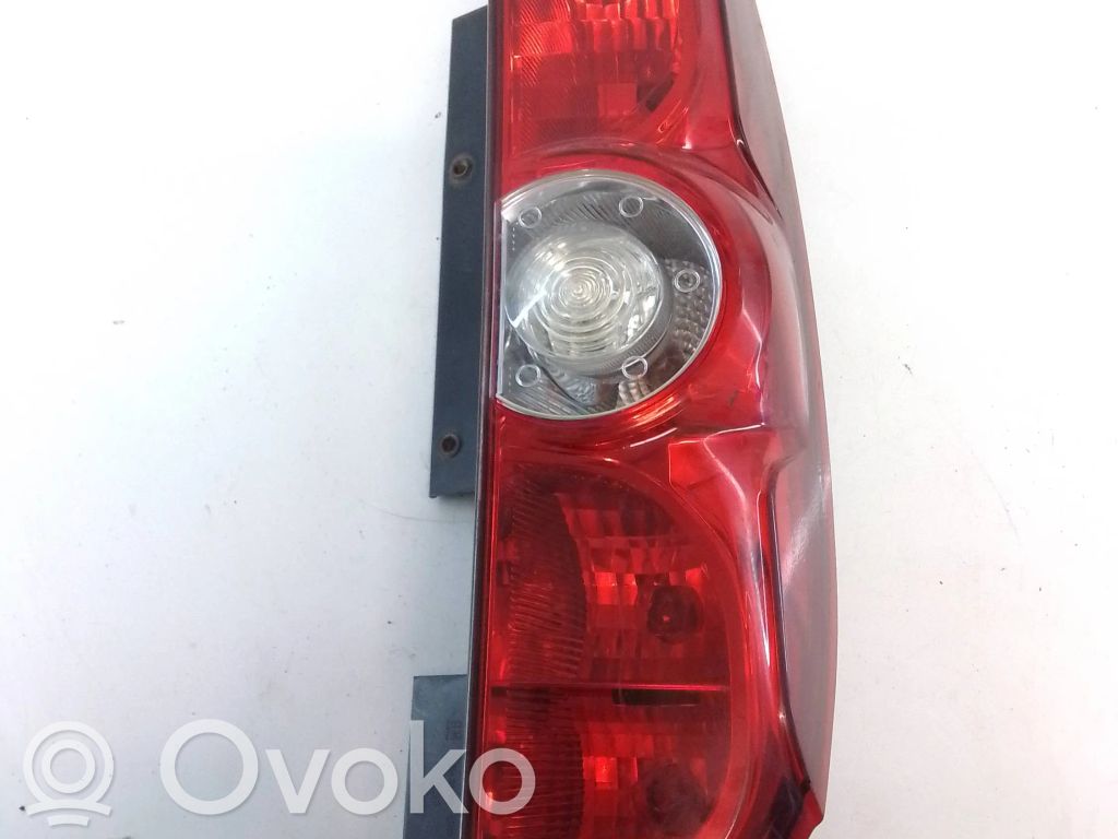Opel Combo D Rear/tail lights 