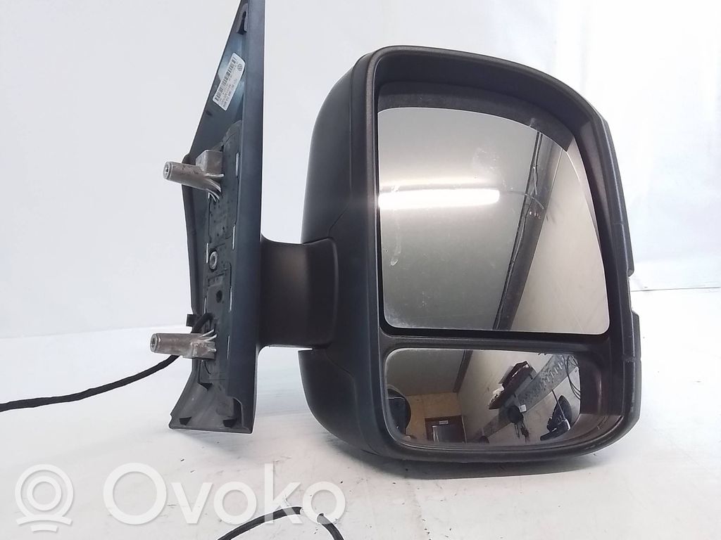 Volkswagen Crafter Elektryczne lusterko boczne drzwi przednich 