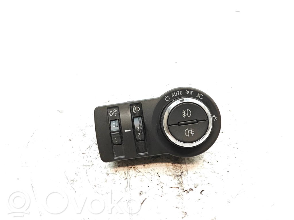 Opel Mokka Light switch 