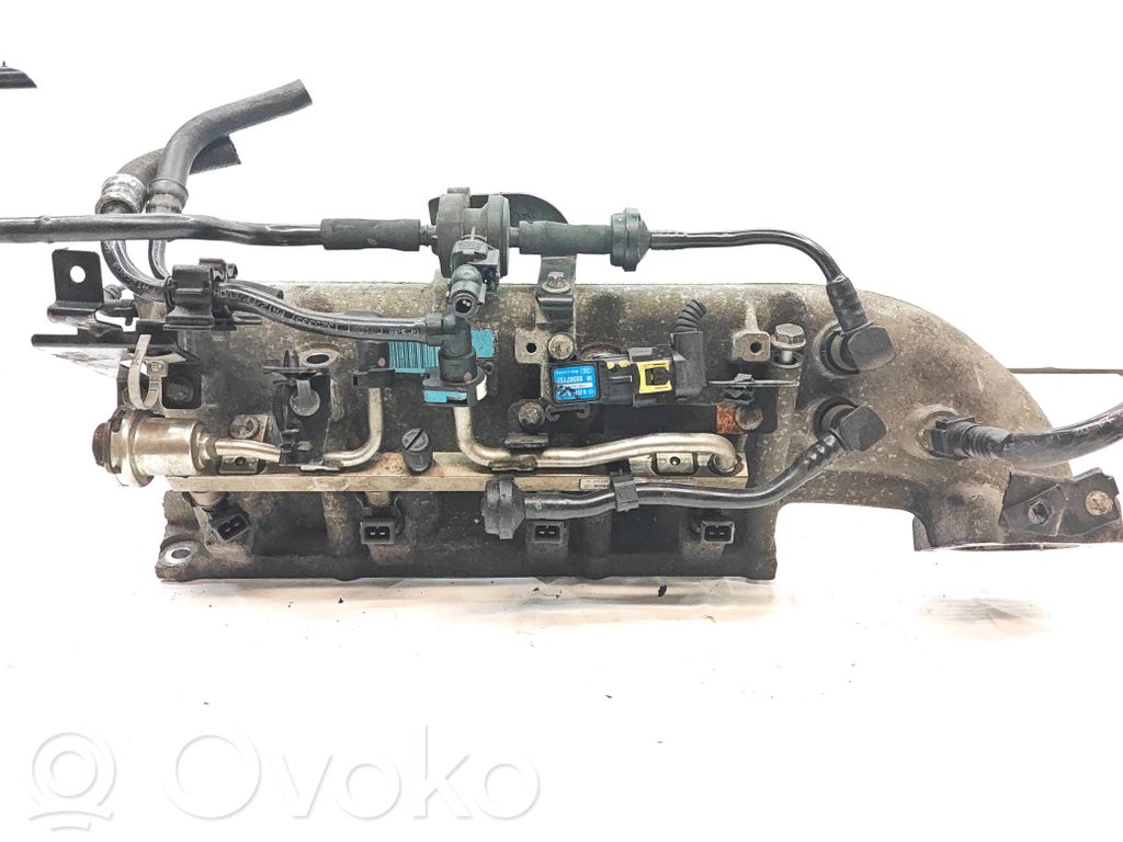 Opel Astra J Kolektorius įsiurbimo 