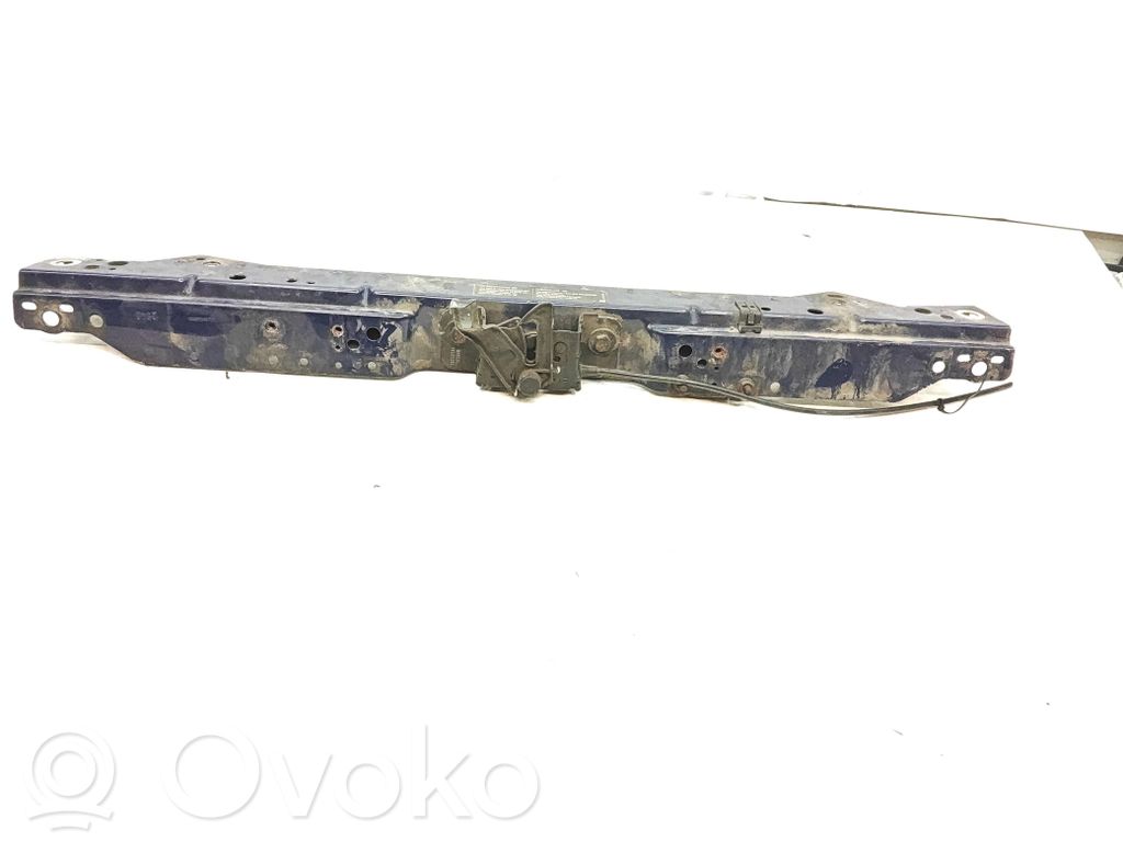 Opel Astra J Radiatoru paneļa augšējā daļa (televizors) 