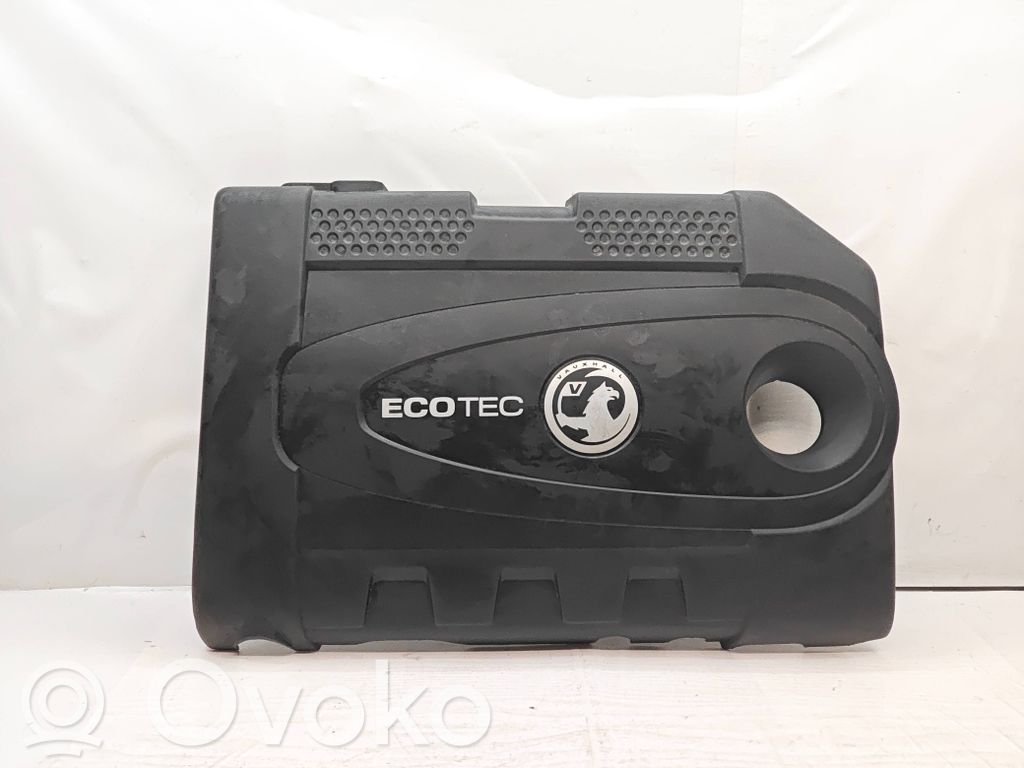 Opel Astra J Capac protecție motor 