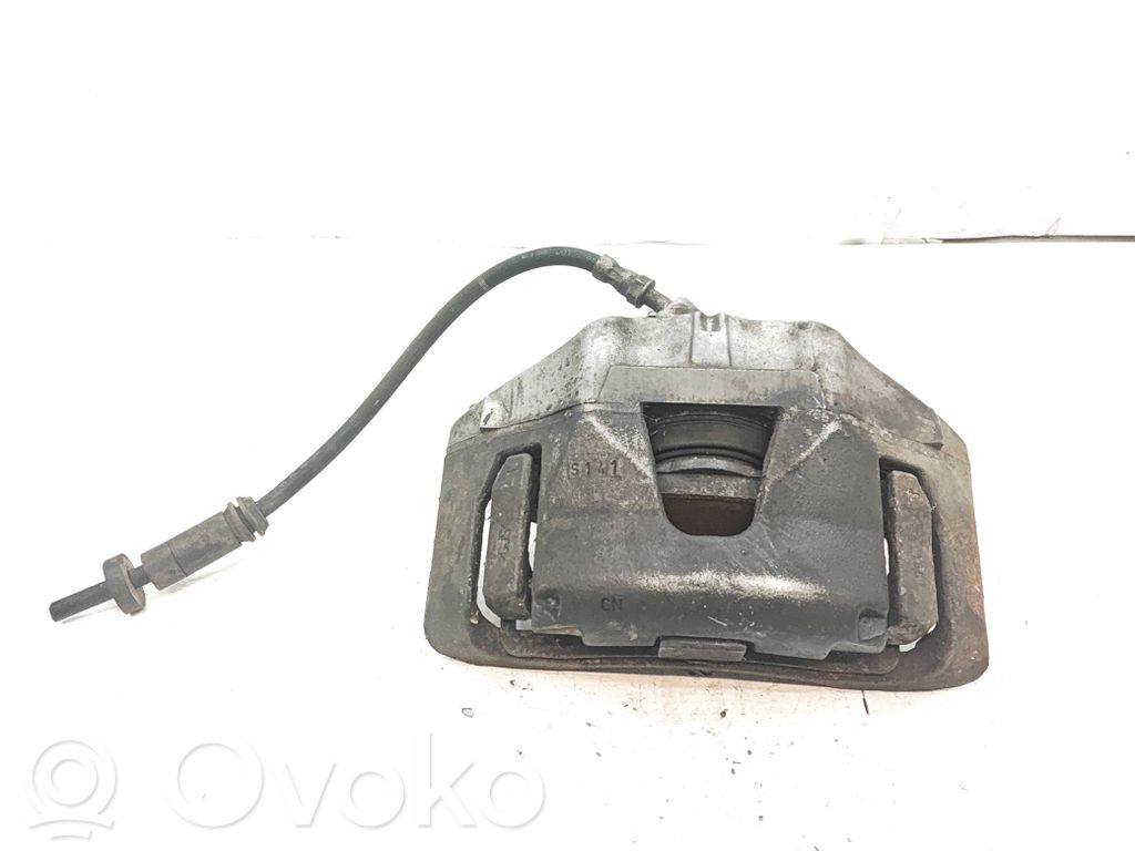 Volvo V40 Priekinis suportas 