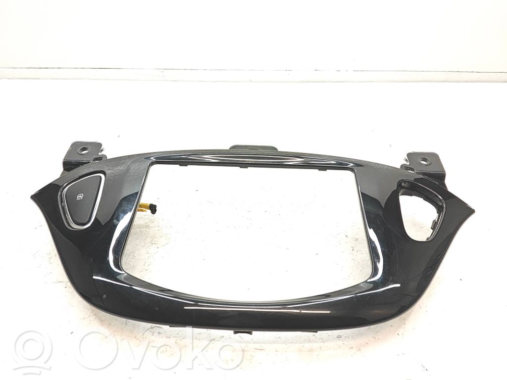 Opel Corsa E Radiouztvērēja / navigācija dekoratīvā apdare 