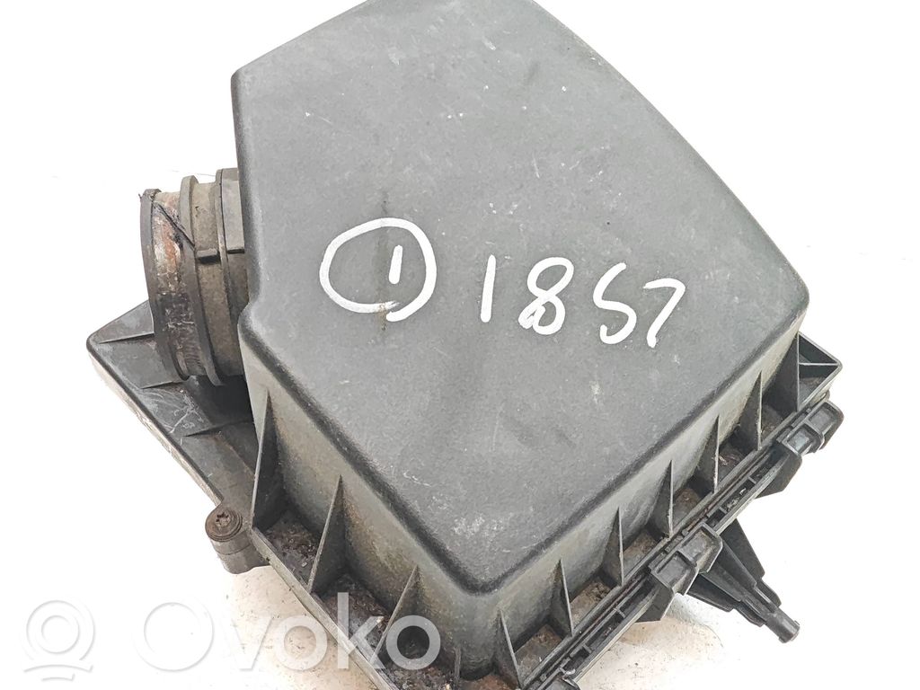 Opel Corsa E Air filter box 
