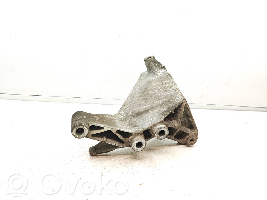 Opel Antara Engine mounting bracket 