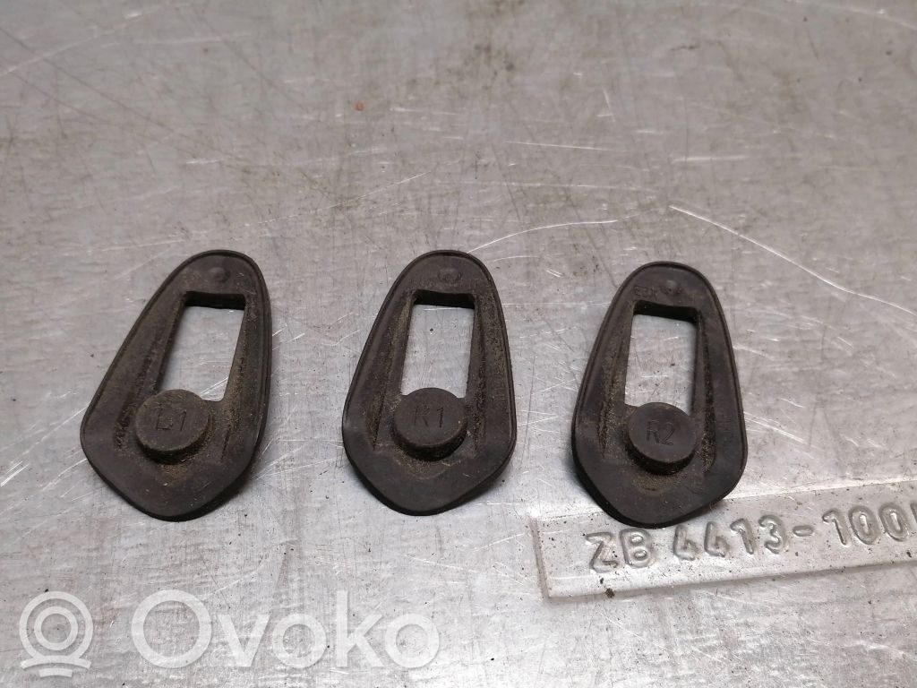 BMW 1 E81 E87 Etuoven kumitiiviste 