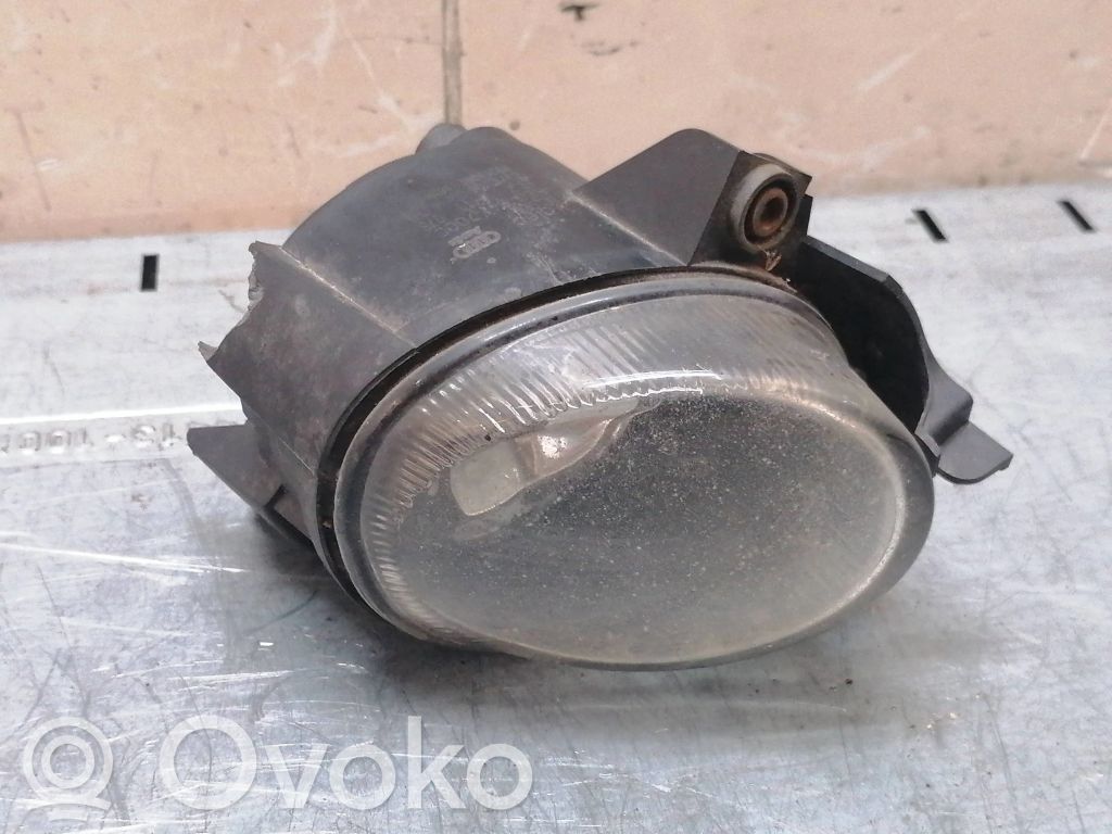 Audi A4 S4 B7 8E 8H Etusumuvalo 