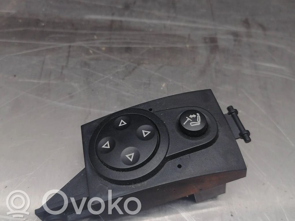Volkswagen Phaeton Seat control switch 