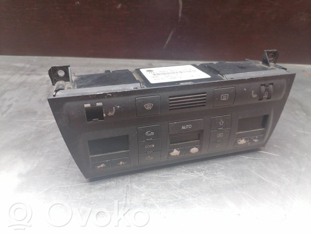 Audi A6 S6 C5 4B Climate control unit 