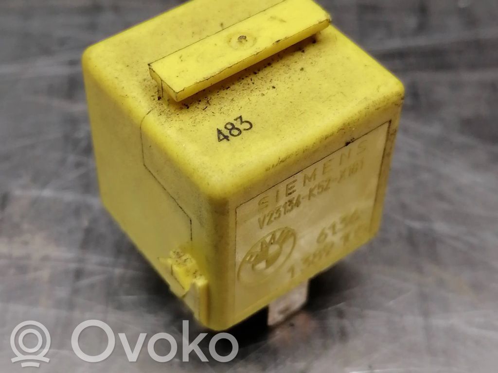BMW 5 E34 Other relay 