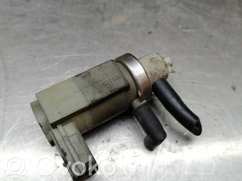 Audi A6 S6 C5 4B Solenoīda vārsts 