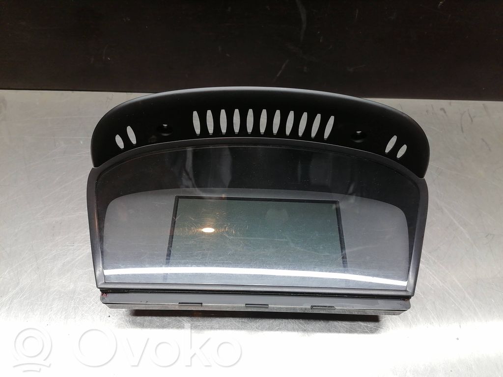 Screen/display/small screen   6942579