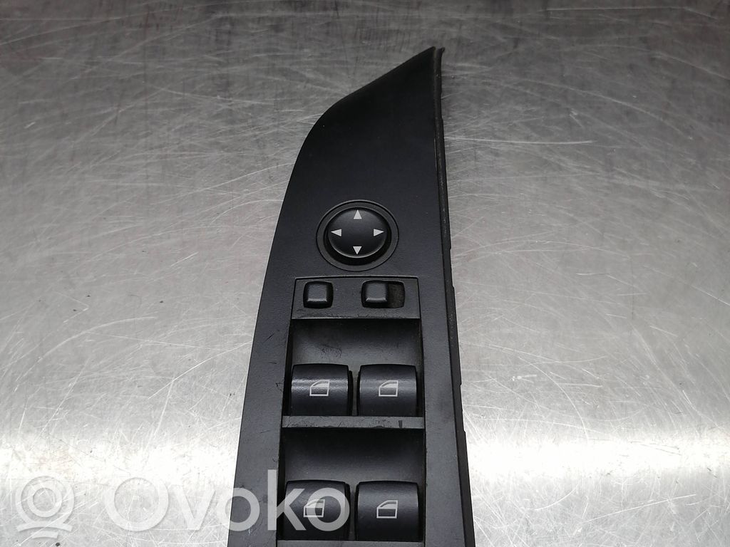 Electric window control switch   6939106