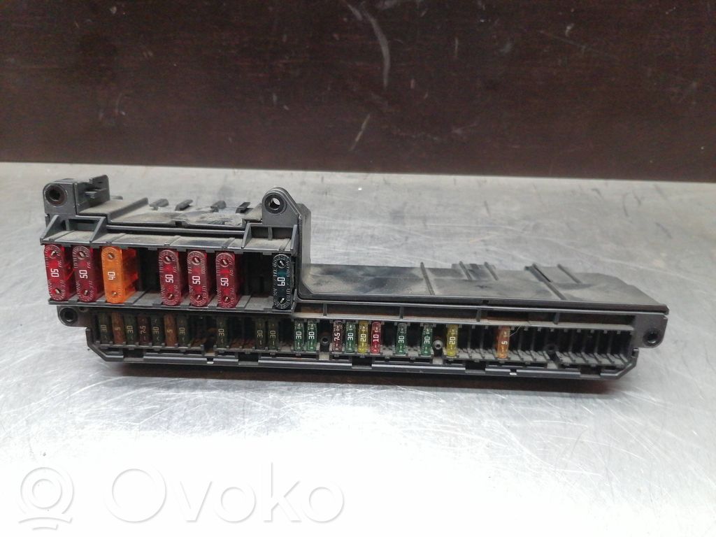 BMW 5 E60 E61 Fuse module 