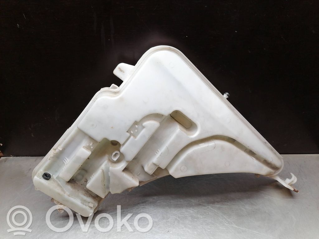 BMW 3 F30 F35 F31 Zbiornik płynu do spryskiwaczy szyby przedniej / czołowej 