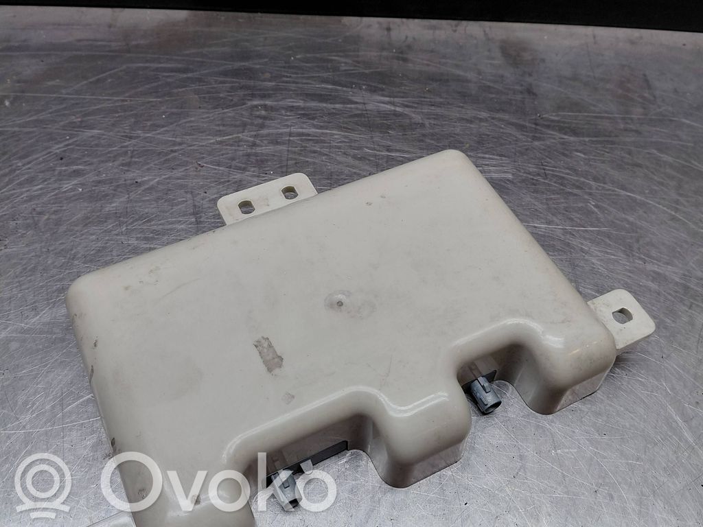 BMW 6 E63 E64 Antenos stiprintuvas 