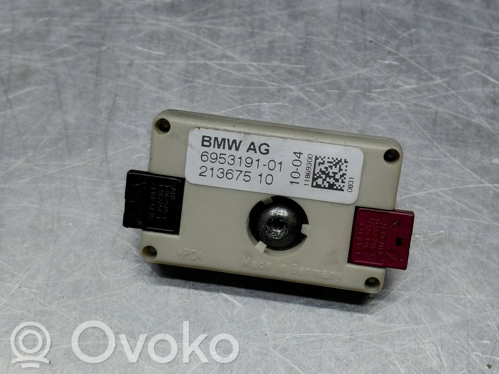 BMW 5 E60 E61 Antenos stiprintuvas 