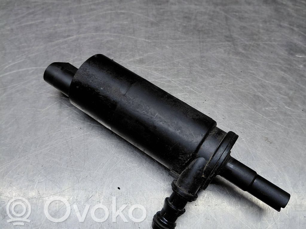 BMW 6 E63 E64 Headlight washer pump 