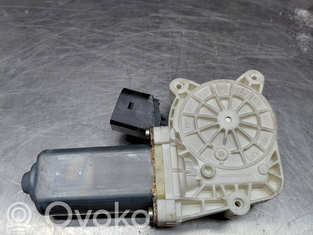 BMW 5 E60 E61 Front door window regulator motor 