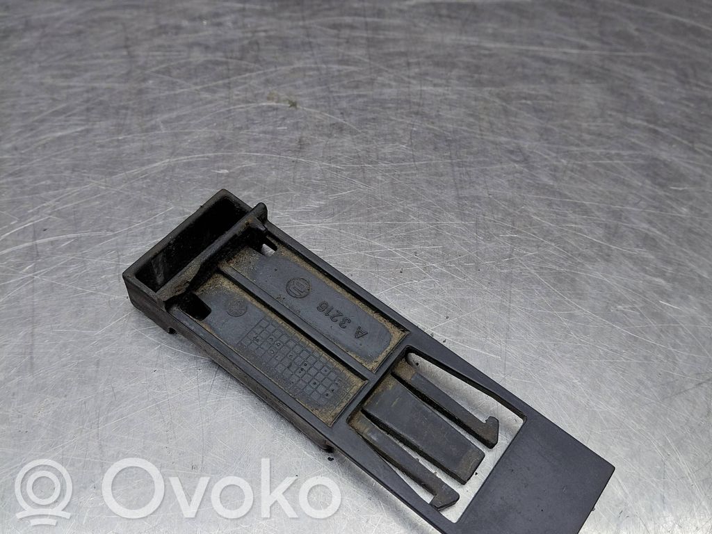 BMW 5 E60 E61 Radiator mount bracket 