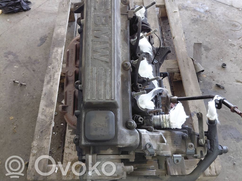 BMW 3 E36 Engine 